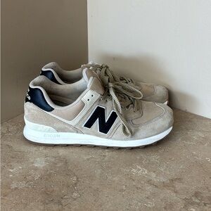 New Balance 574 Men's Shoes - Tan and Gray